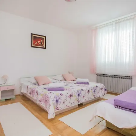 Branko Lemac Apartment Brodarica (Sibenik-Knin)
