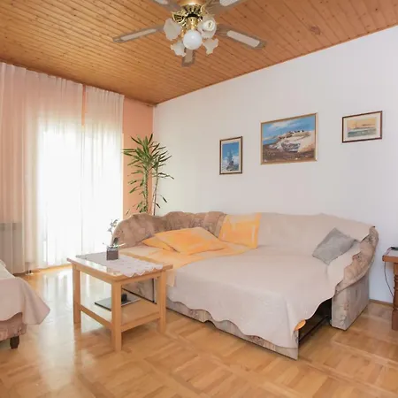 Branko Lemac Apartment Brodarica (Sibenik-Knin)